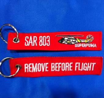 Llavero Remove Before Flight SAR 803